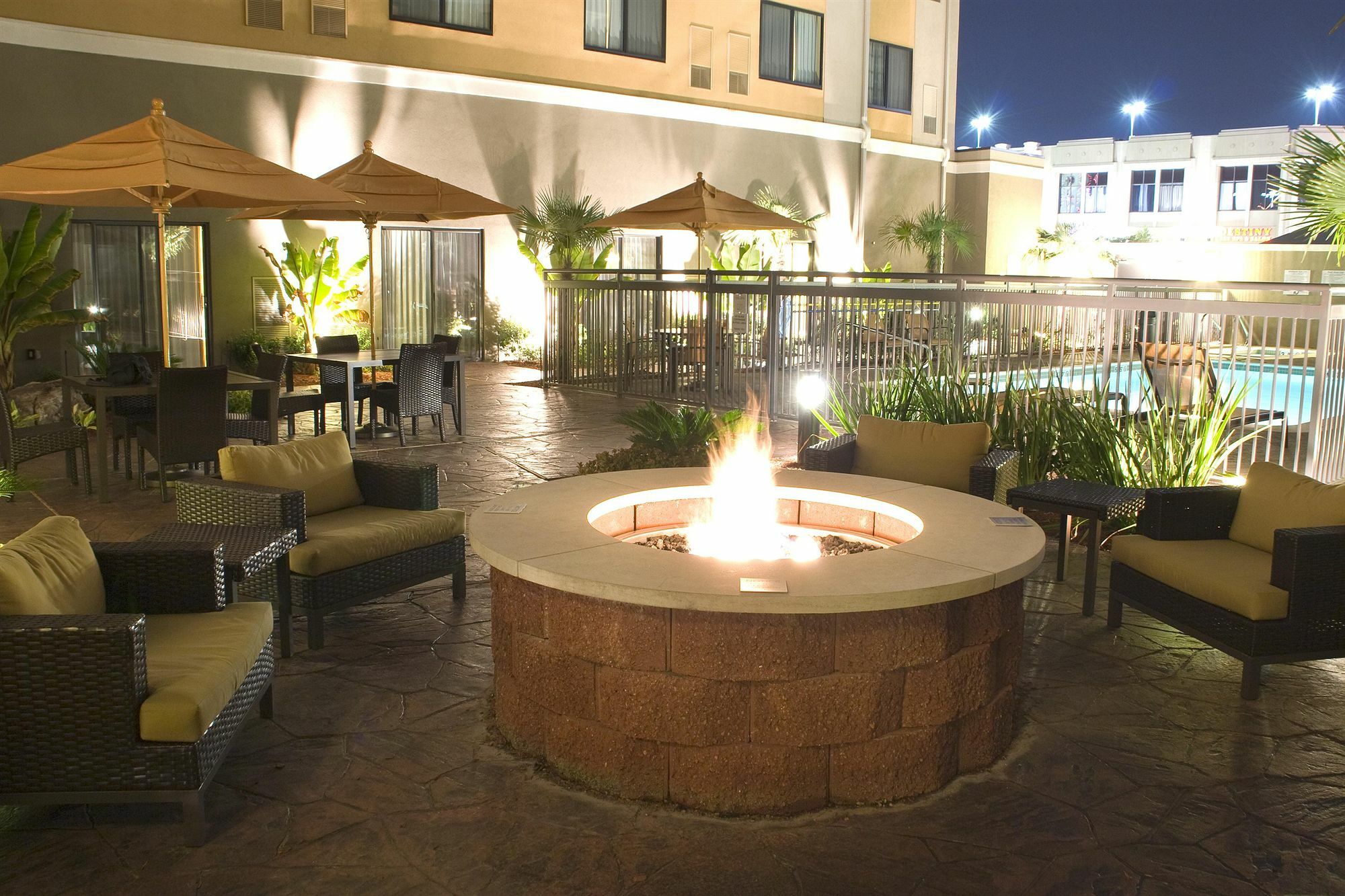 Courtyard Shreveport-Bossier City/Louisiana Boardwalk Ngoại thất bức ảnh